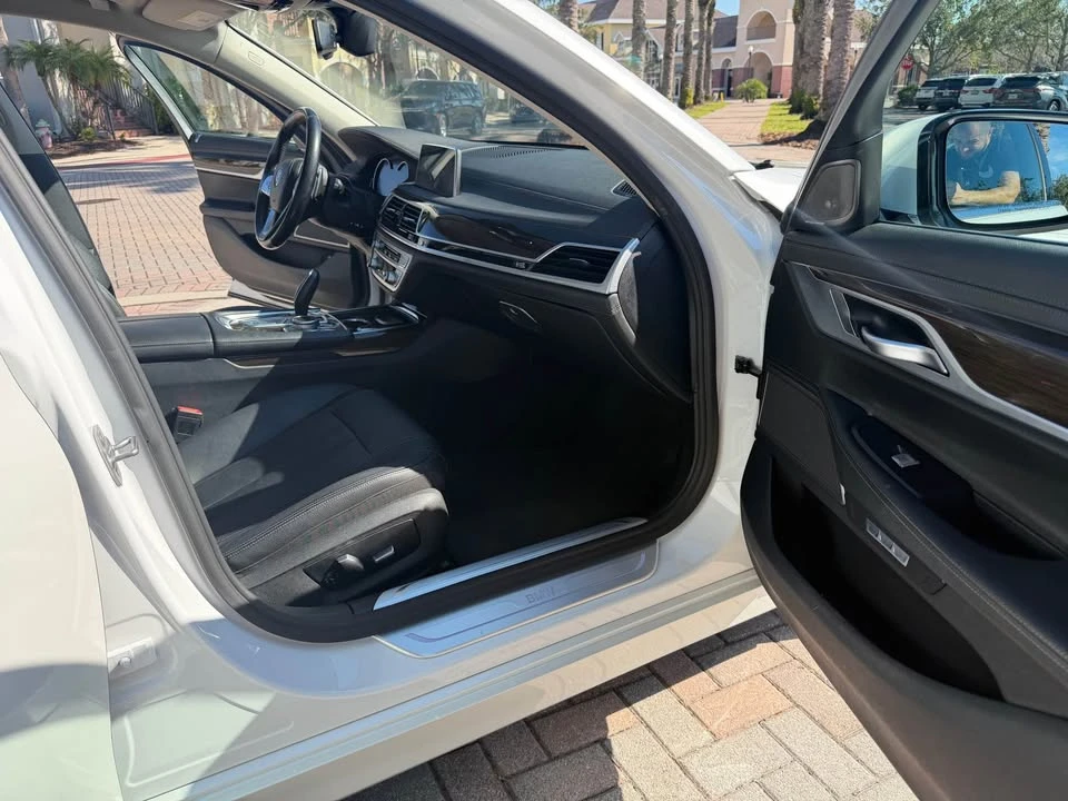 2017 BMW G11/G12 7 Series - Image 11 of 18