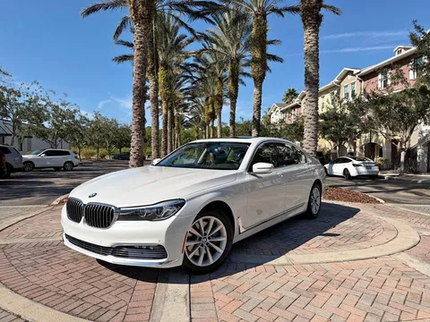 2017 BMW 7 Series 740i xDrive Sedan 4D