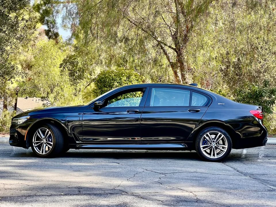 2017 BMW G11/G12 7 Series - Image 6 of 20