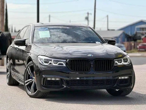 2017 BMW 7 Series 745i Sedan 4D