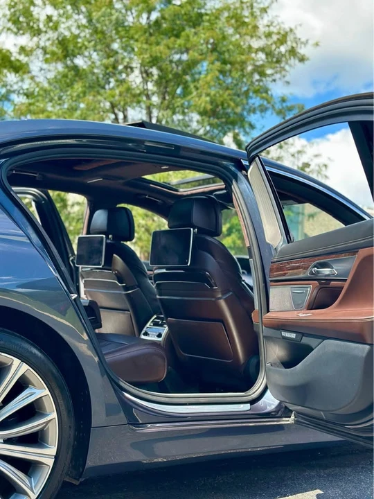 2017 BMW G11/G12 7 Series - Image 9 of 16