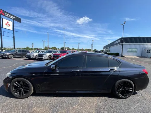 2017 BMW 7 Series 750i
