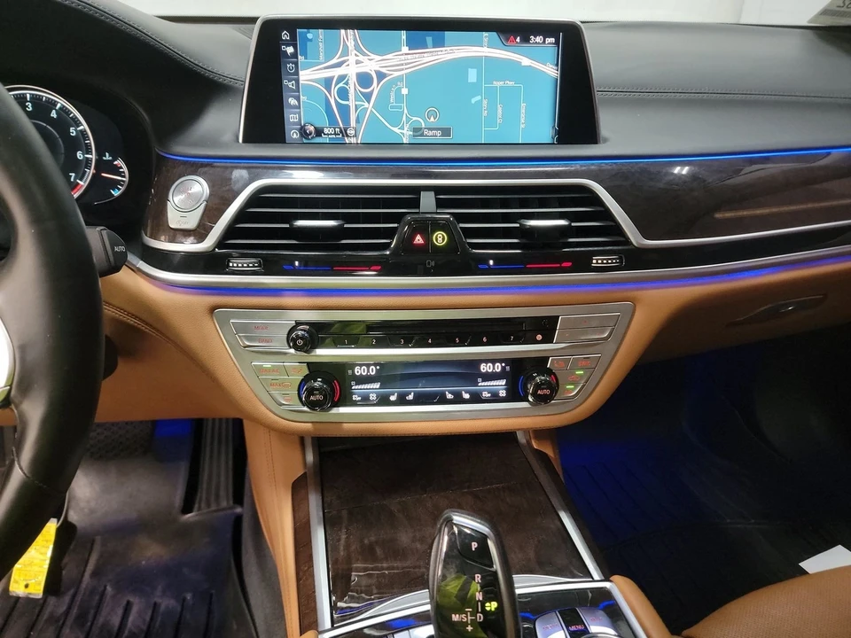 2017 BMW G11/G12 750i & M760i Sedan - Image 12 of 15