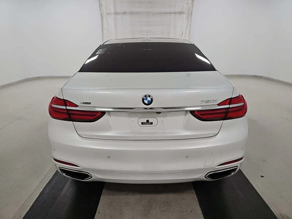 2017 BMW G11/G12 750i & M760i Sedan - Image 5 of 15