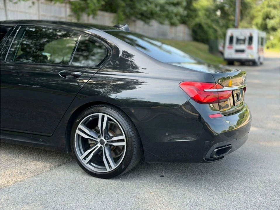 2017 BMW G11/G12 7 Series - Image 11 of 20
