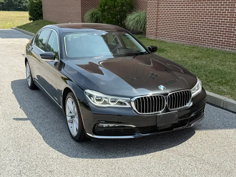 2017 BMW G11/G12 7 Series - Image 9 of 19