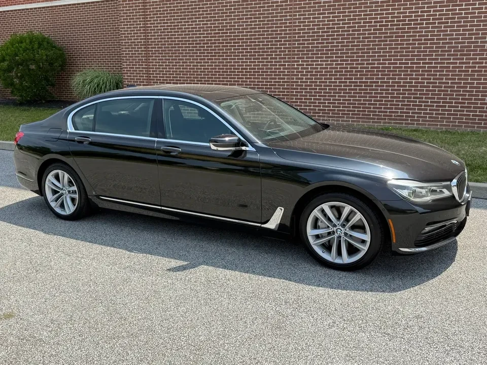 2017 BMW G11/G12 7 Series - Image 8 of 19