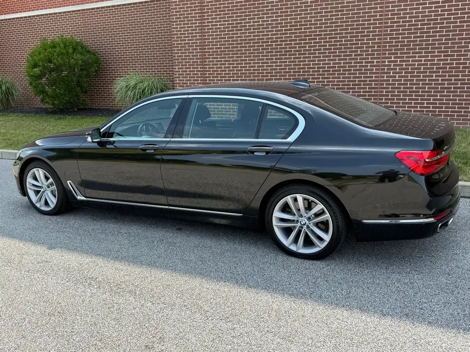 2017 BMW G11/G12 7 Series - Image 4 of 19