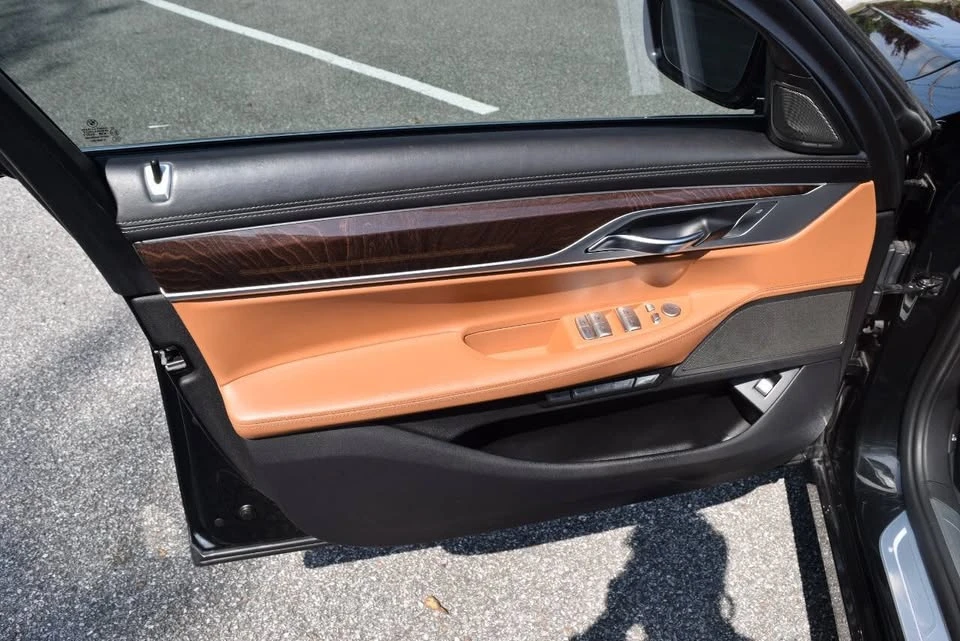 2017 BMW G11/G12 7 Series - Image 9 of 20