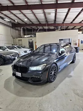 2017 BMW 7 Series 740i