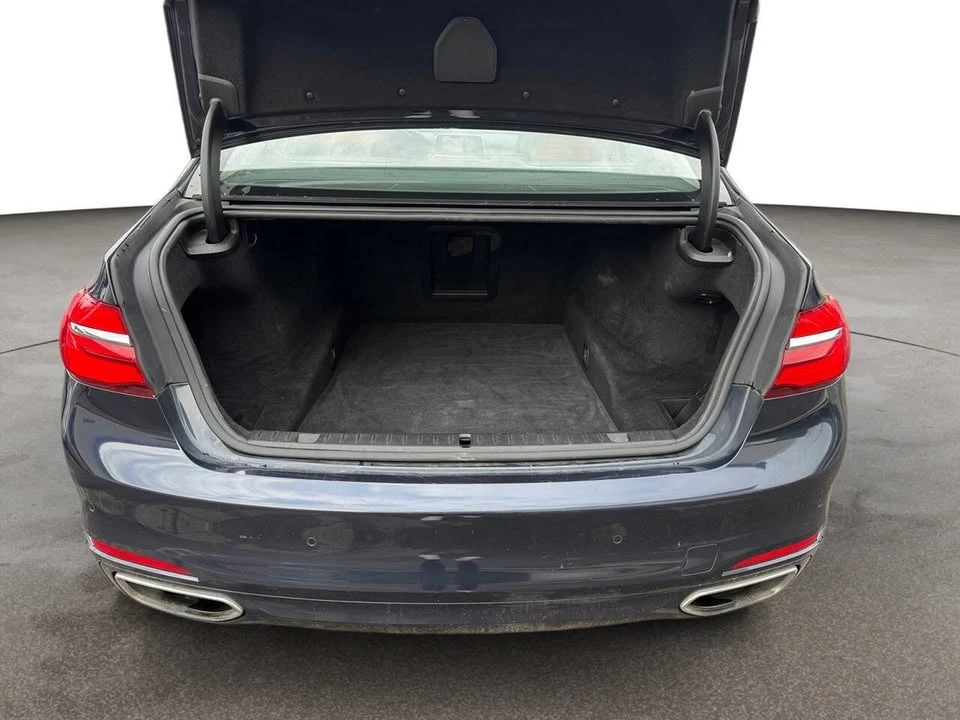 2017 BMW G11/G12 7 Series - Image 17 of 18