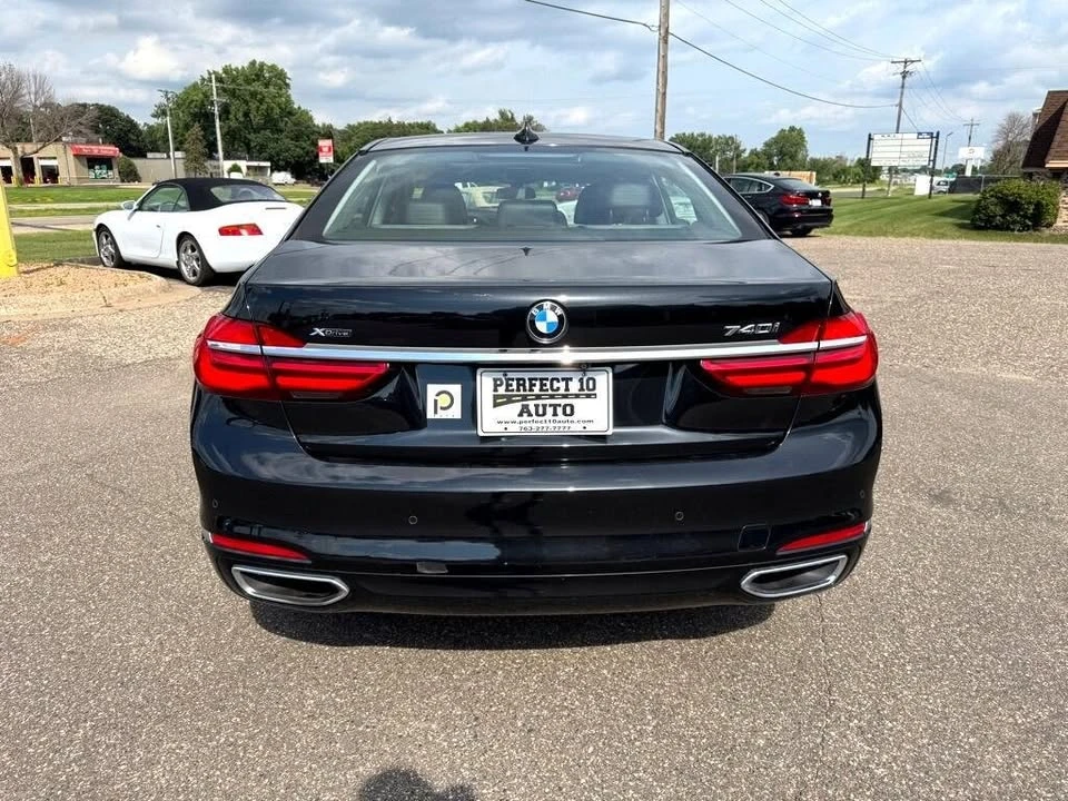 2017 BMW G11/G12 7 Series - Image 6 of 17