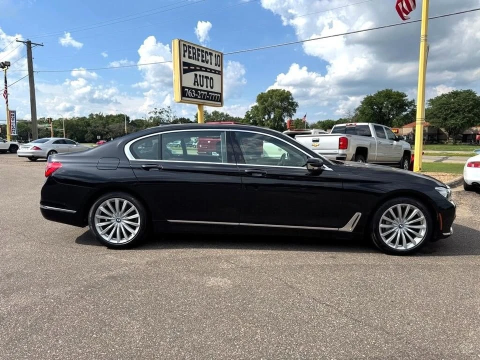 2017 BMW G11/G12 7 Series - Image 2 of 17