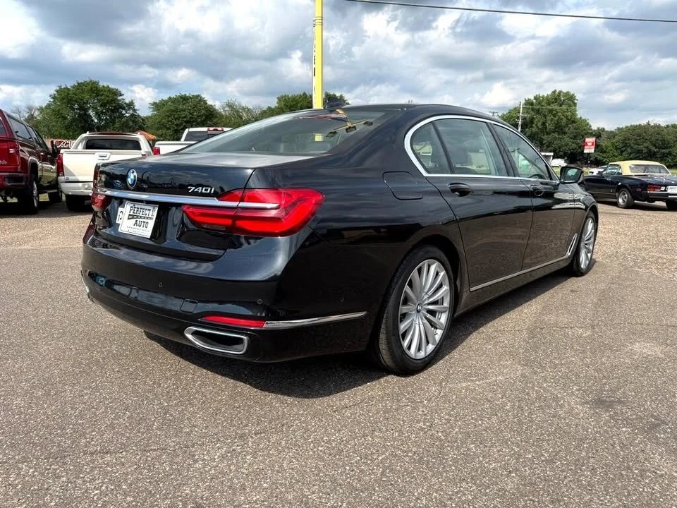 2017 BMW G11/G12 7 Series - Image 4 of 17
