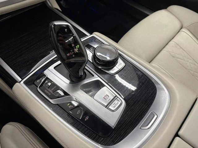 2017 BMW G11/G12 7 Series - Image 16 of 20
