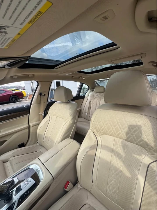 2017 BMW G11/G12 7 Series - Image 11 of 18