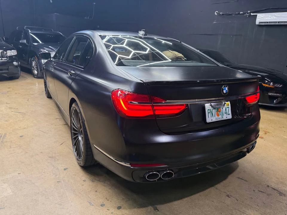 2017 BMW Alpina B7 - Image 5 of 19