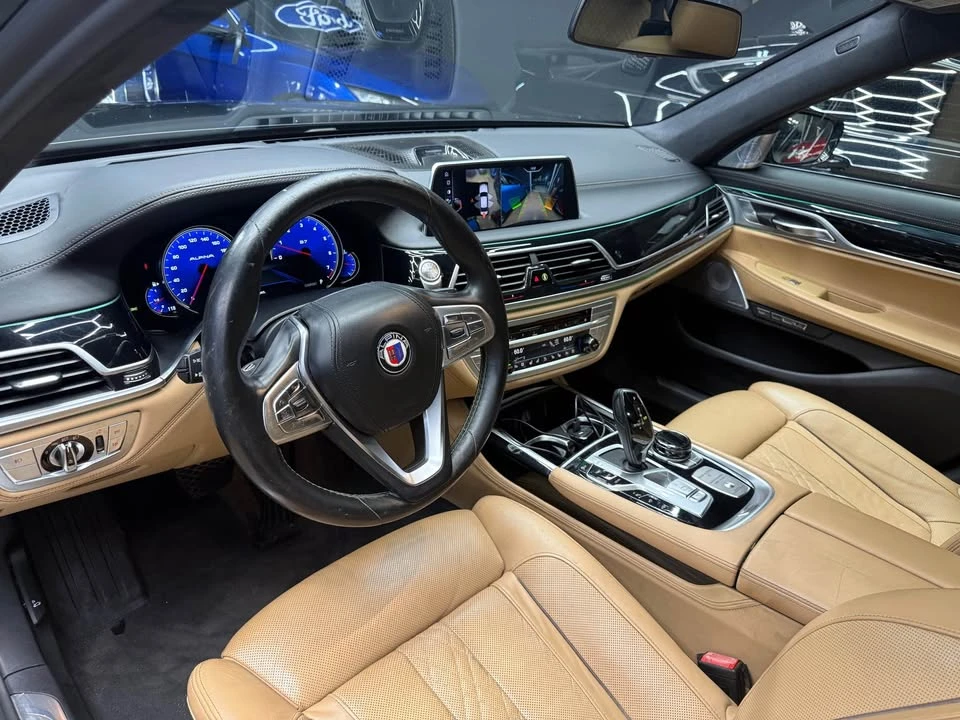 2017 BMW Alpina B7 - Image 13 of 19