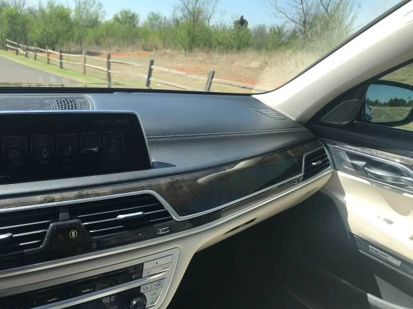 2017 BMW G11/G12 7 Series - Image 4 of 21