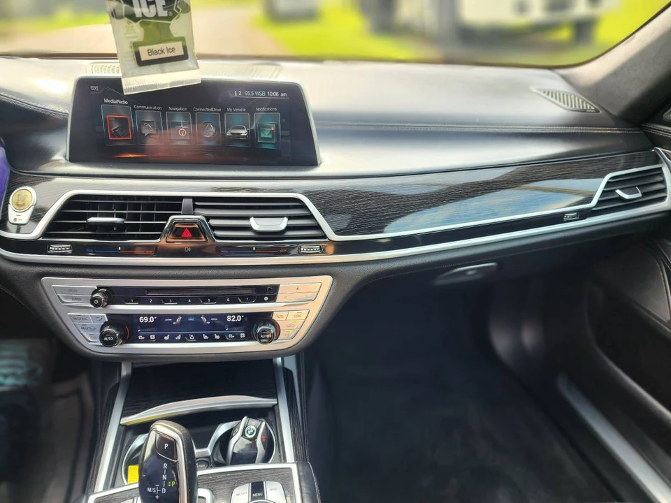 2017 BMW G11/G12 7 Series - Image 13 of 16