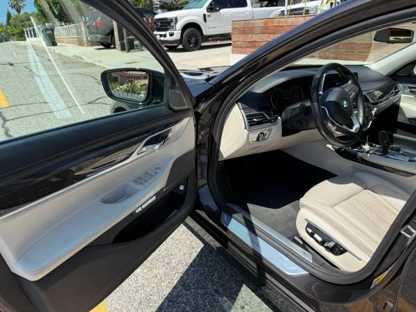 2017 BMW G11/G12 7 Series - Image 6 of 17