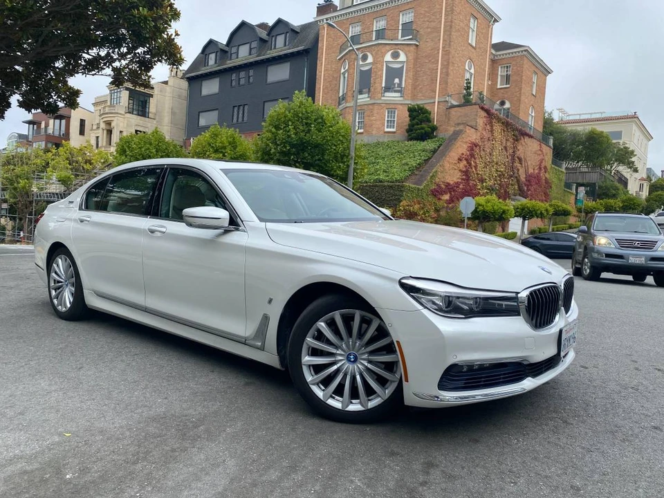 2017 BMW G11/G12 7 Series - Image 2 of 6