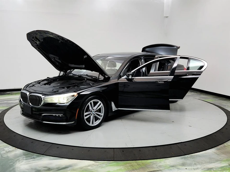 2017 BMW G11/G12 7 Series - Image 9 of 21