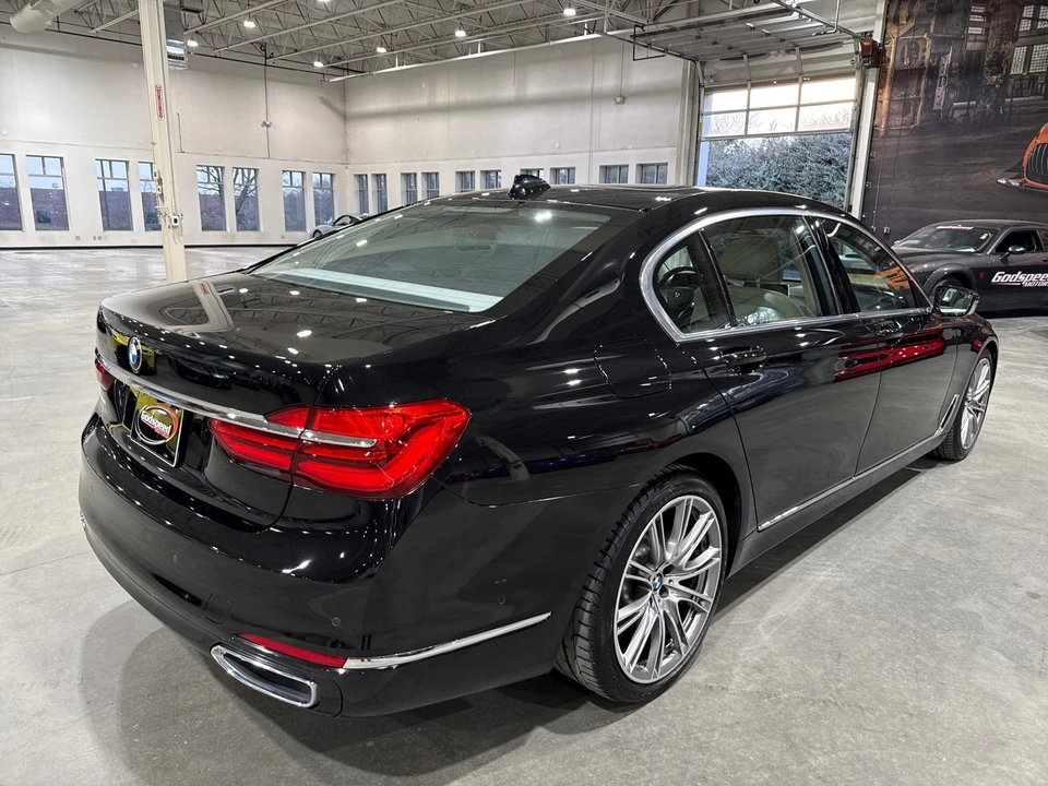 2017 BMW G11/G12 7 Series - Image 3 of 12
