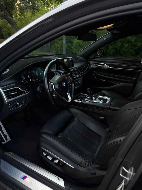 2017 BMW G11/G12 7 Series - Image 8 of 11