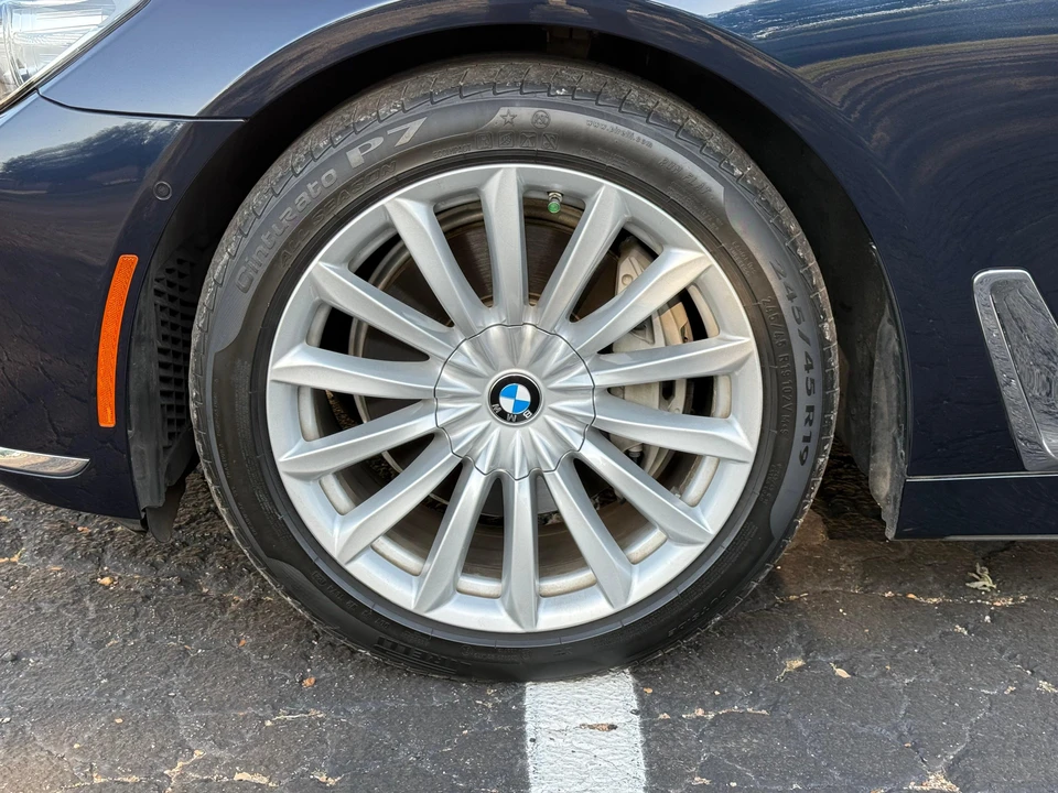 2017 BMW G11/G12 7 Series - Image 31 of 31