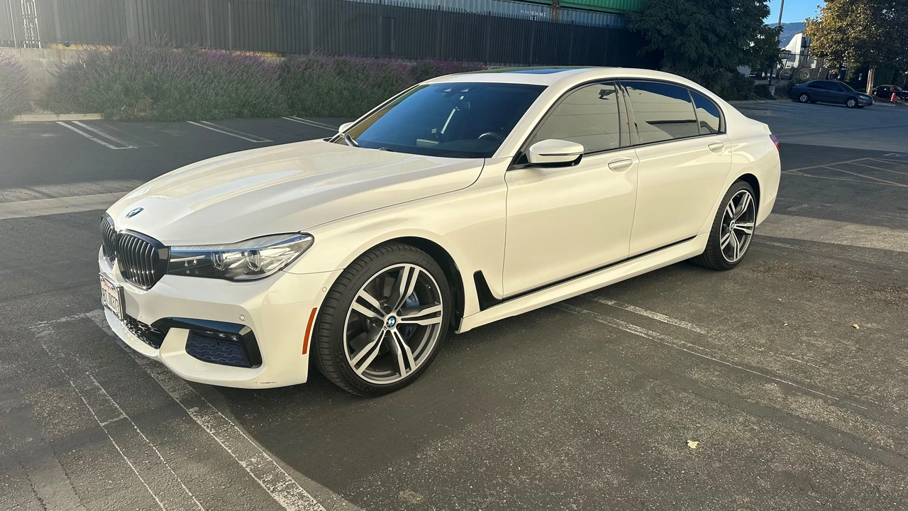 2017 BMW G11/G12 7 Series - Image 22 of 31