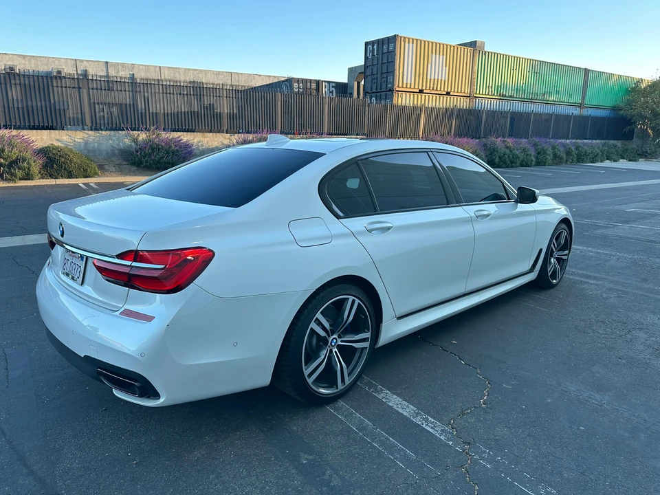 2017 BMW G11/G12 7 Series - Image 17 of 31