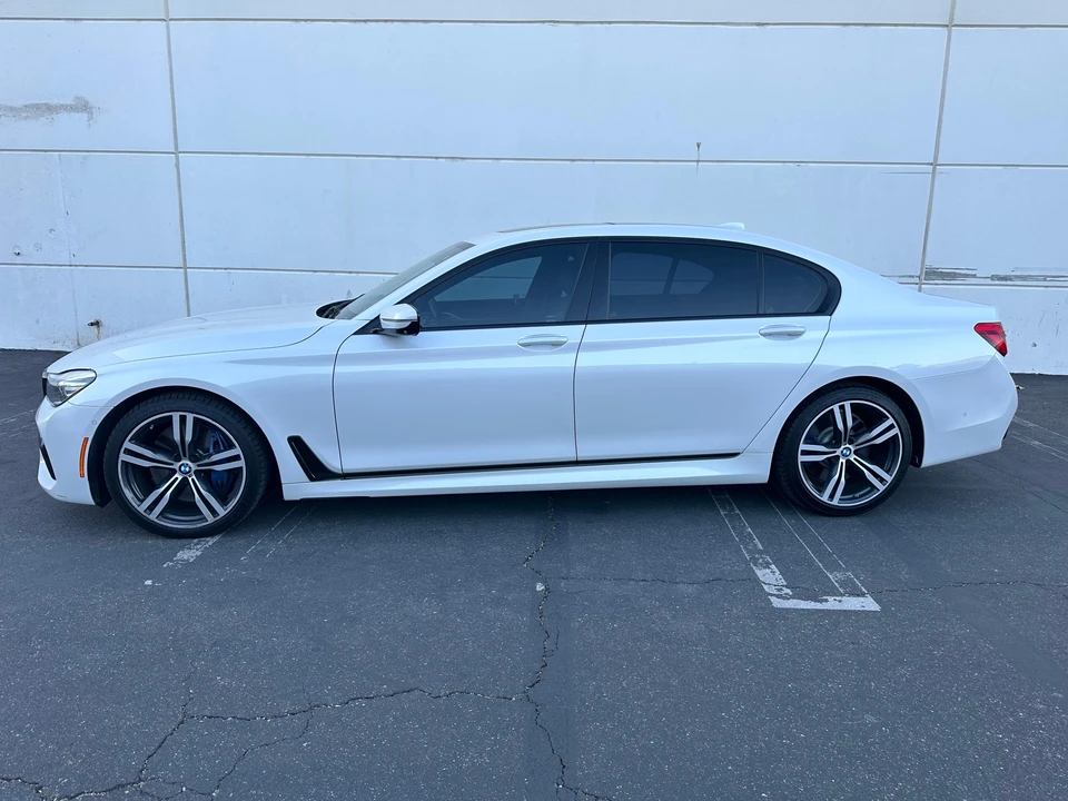2017 BMW G11/G12 7 Series - Image 11 of 31