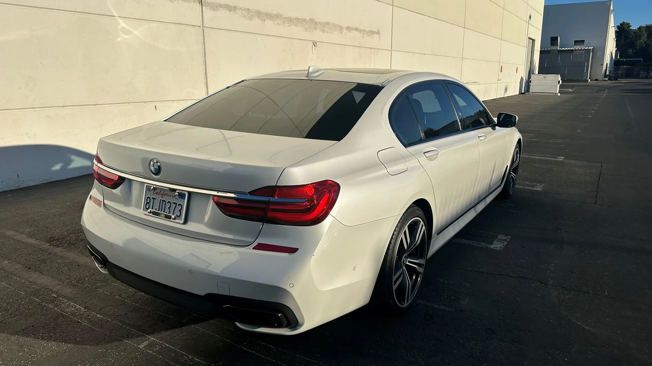 2017 BMW G11/G12 7 Series - Image 24 of 31