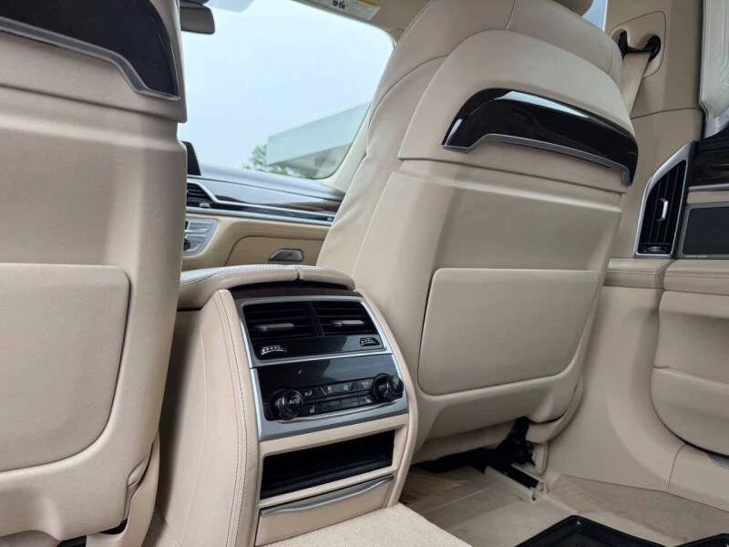 2017 BMW G11/G12 7 Series - Image 19 of 20