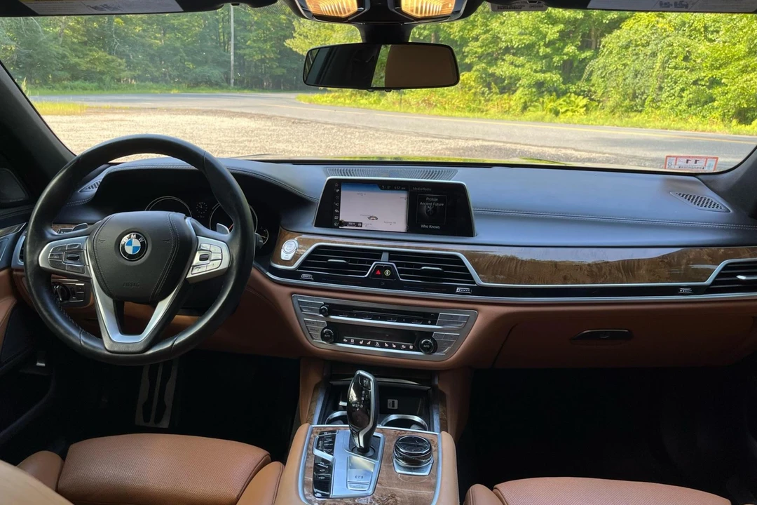 2017 BMW G11/G12 7 Series - Image 28 of 31