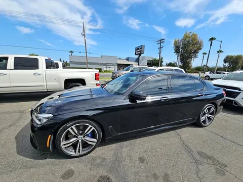 2017 BMW 750i