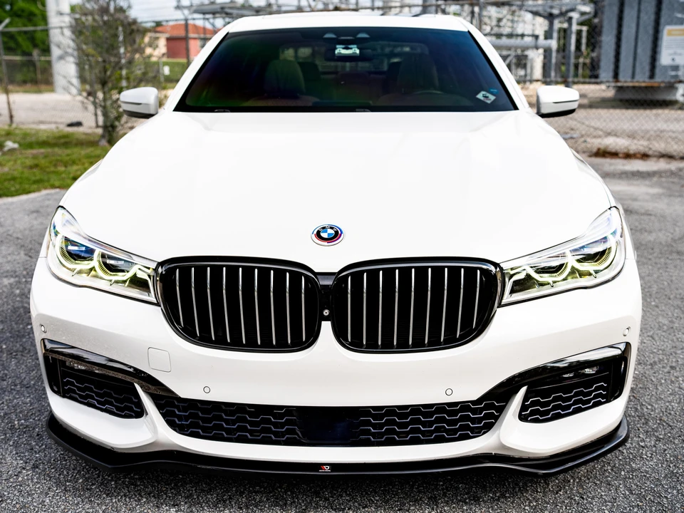 2017 BMW G11/G12 750i & M760i Sedan - Image 8 of 31