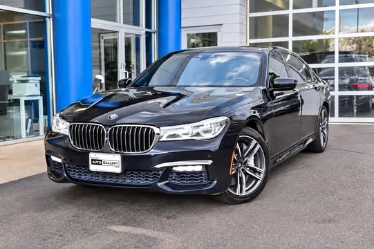 2017 BMW 750i xDrive Sedan