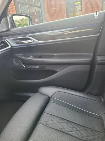 2017 BMW Alpina B7 - Image 11 of 13