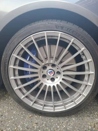 2017 BMW Alpina B7 - Image 8 of 13