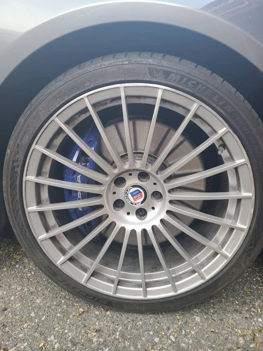 2017 BMW Alpina B7 - Image 8 of 13