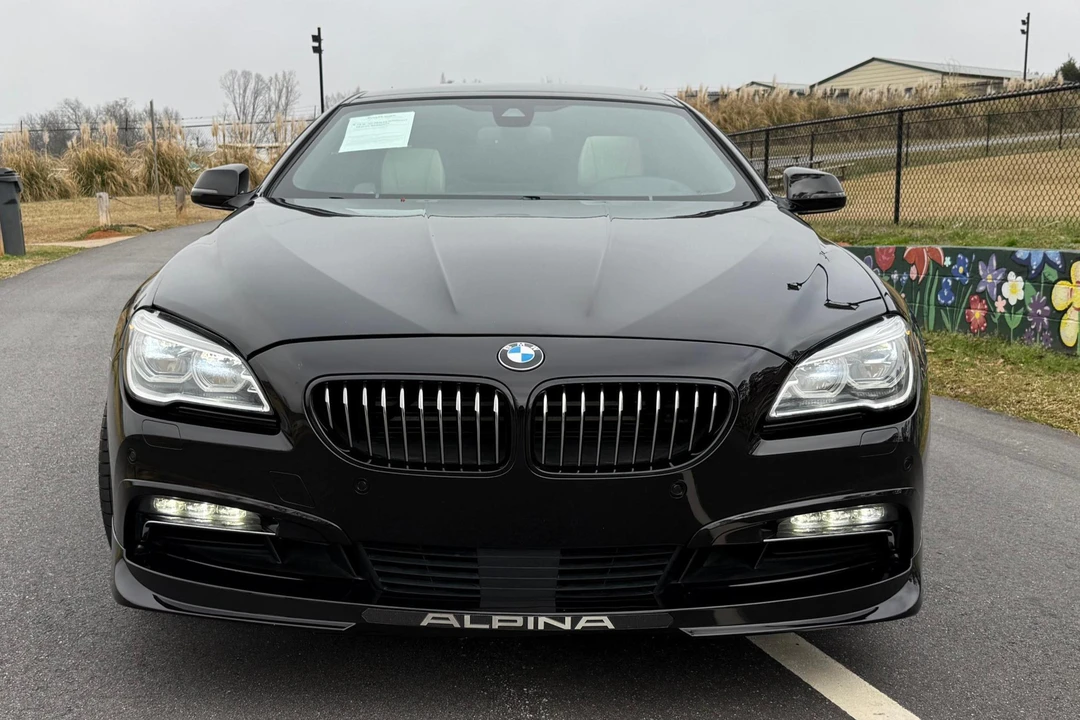 2017 BMW Alpina B6 - Image 2 of 31