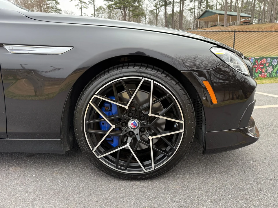 2017 BMW Alpina B6 - Image 25 of 31