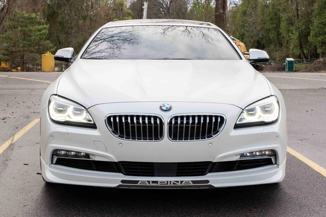 2017 BMW Alpina B6 - Image 2 of 31