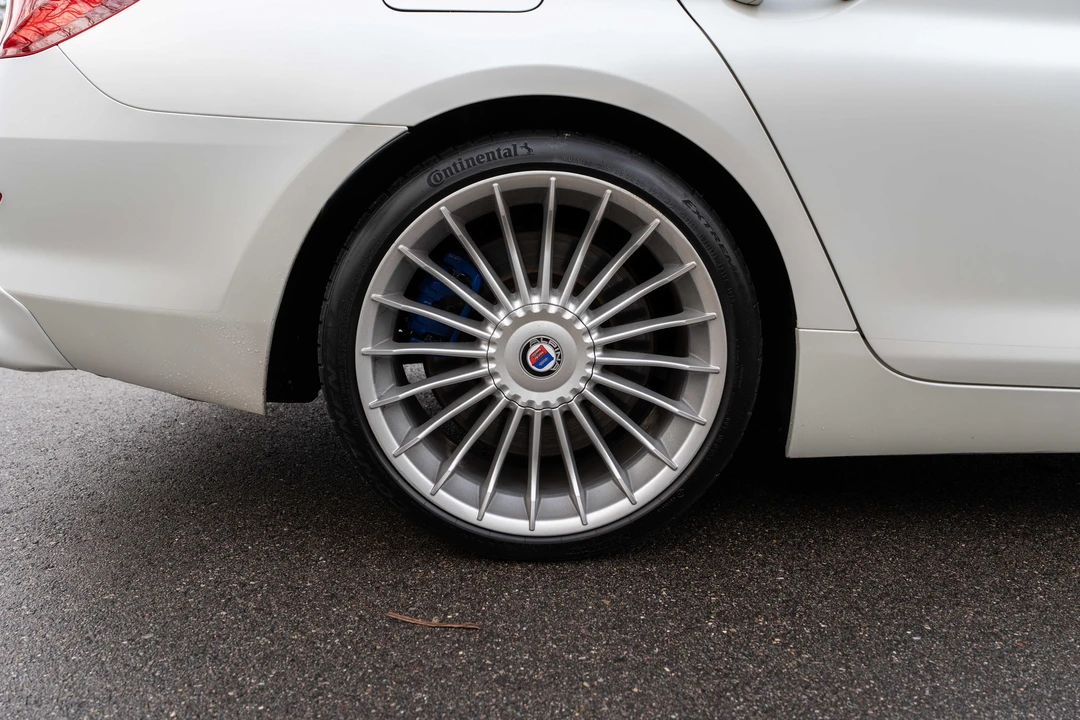 2017 BMW Alpina B6 - Image 17 of 31