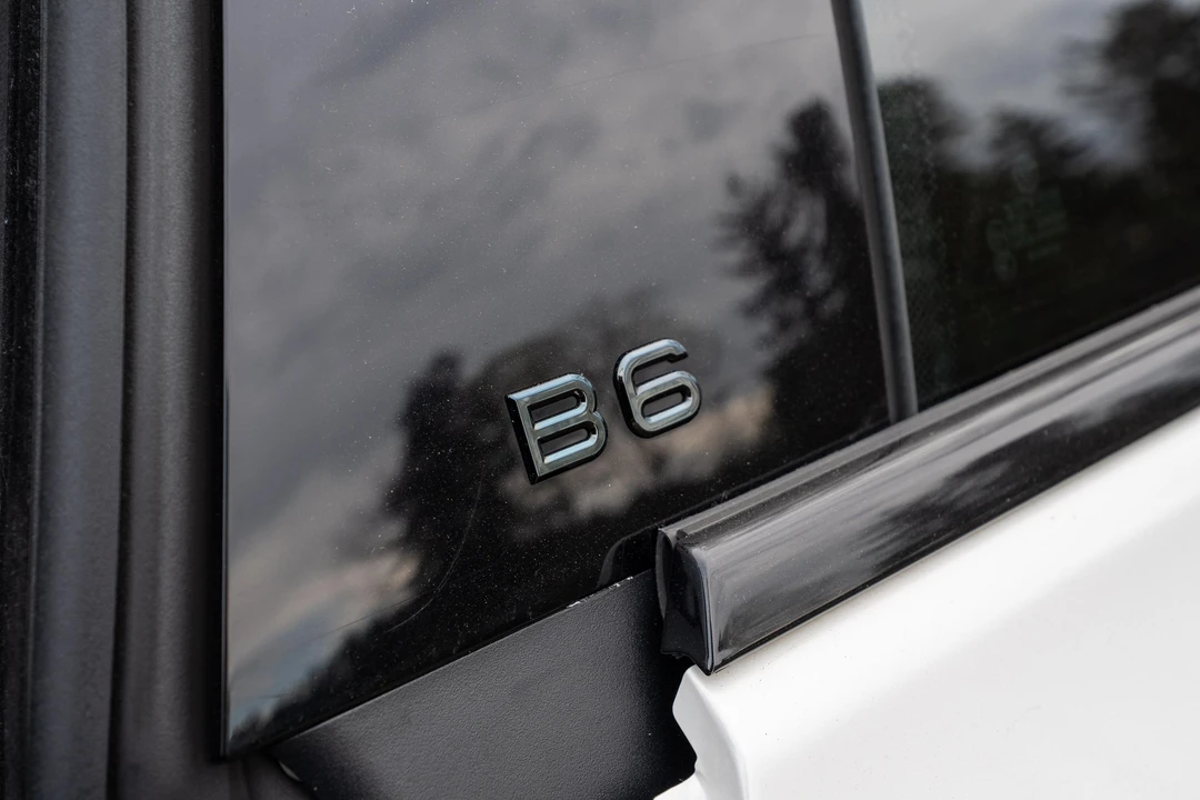 2017 BMW Alpina B6 - Image 13 of 31