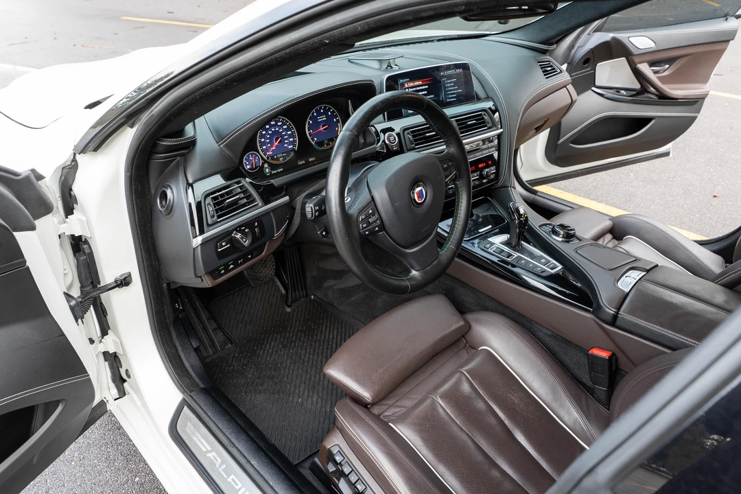 2017 BMW Alpina B6 - Image 30 of 31