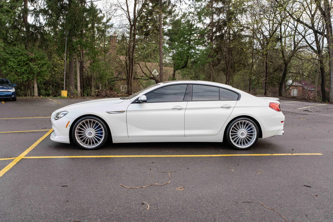 2017 BMW Alpina B6 - Image 6 of 31