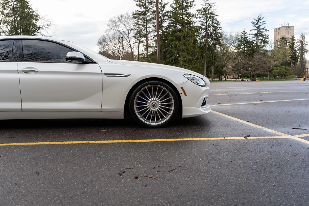 2017 BMW Alpina B6 - Image 18 of 31
